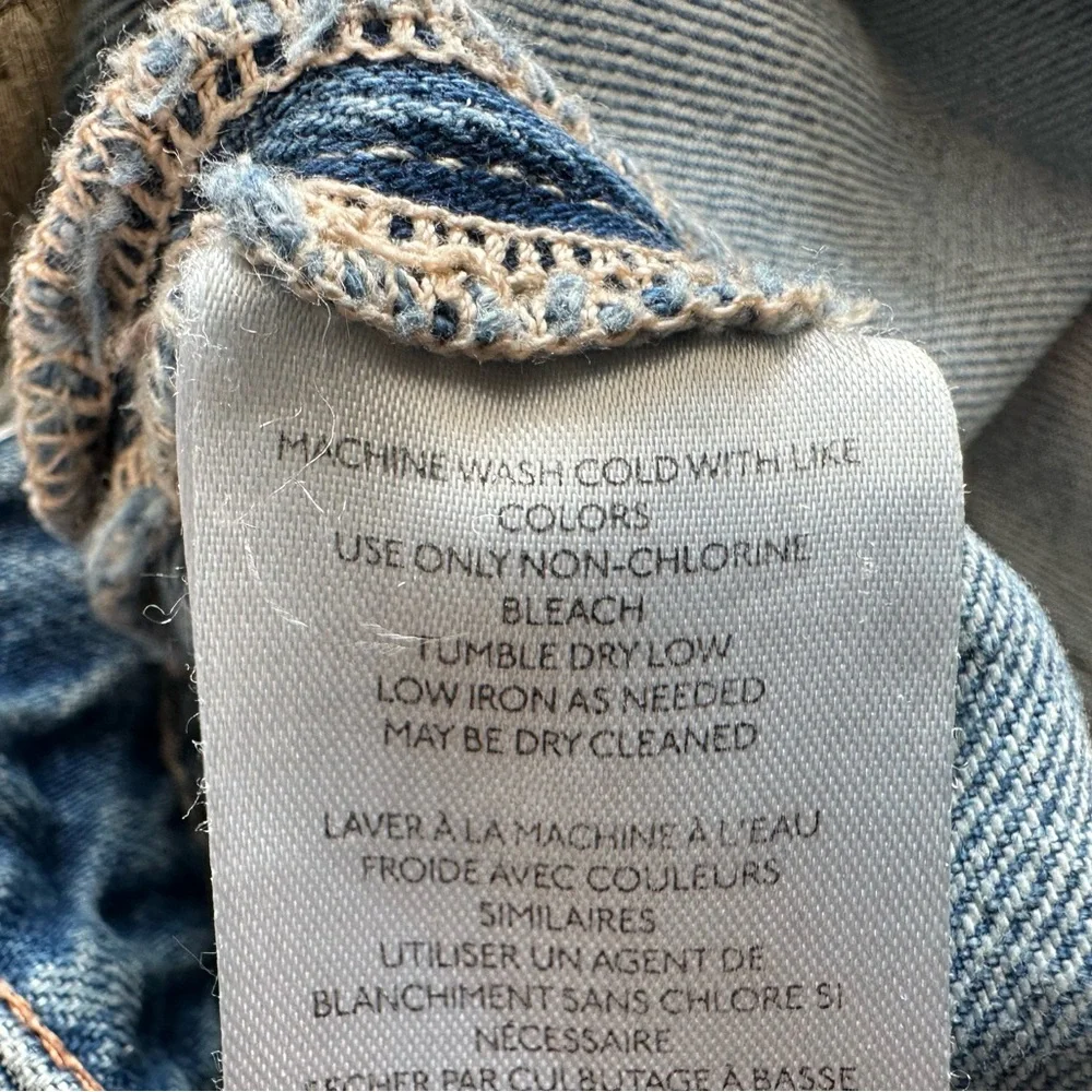 We The Free Moxie Barrel Jeans. Size: 25 - Picture 10 of 16